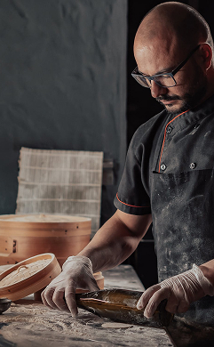 Влад - шеф-кухар пекарні